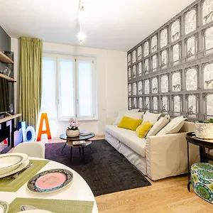 Design - Porta Romana - Duomo Appartement